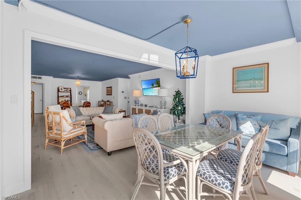 BOULEVARD CLUB - Residential Lease