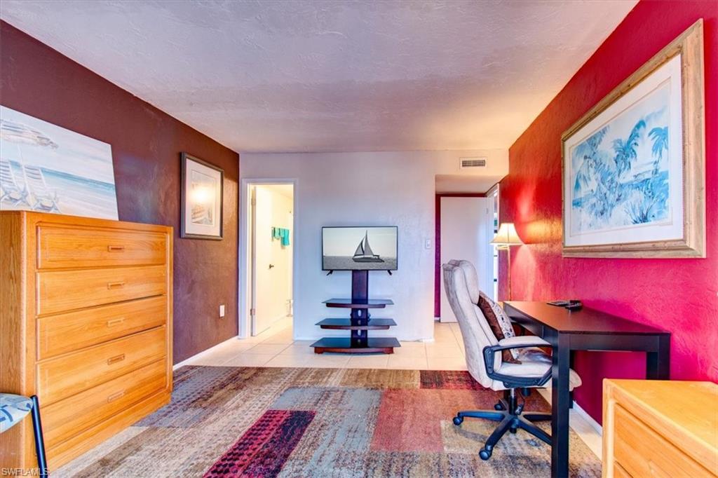 CAPEWAY CONDO - Residential