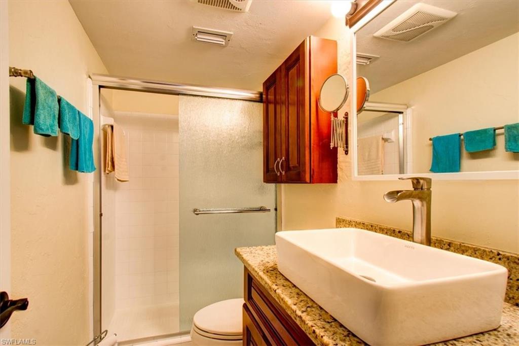 CAPEWAY CONDO - Residential