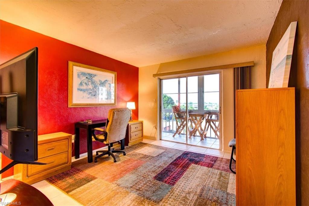 CAPEWAY CONDO - Residential