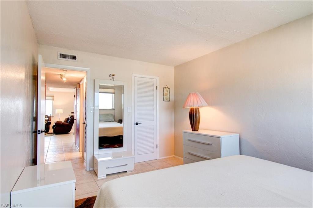 CAPEWAY CONDO - Residential