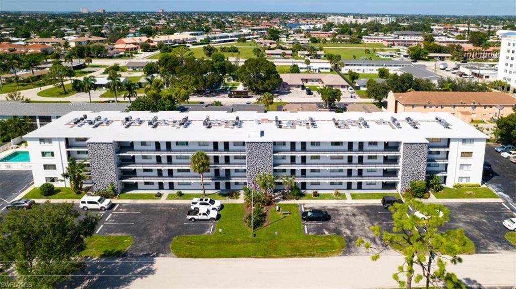 CAPEWAY CONDO - Residential