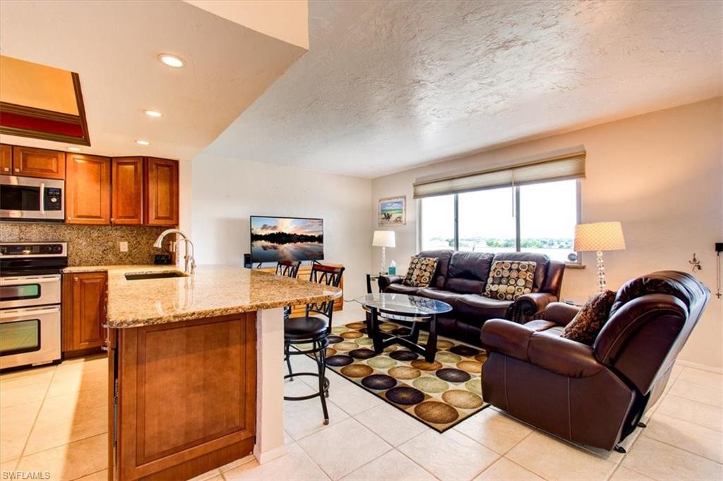 CAPEWAY CONDO - Residential