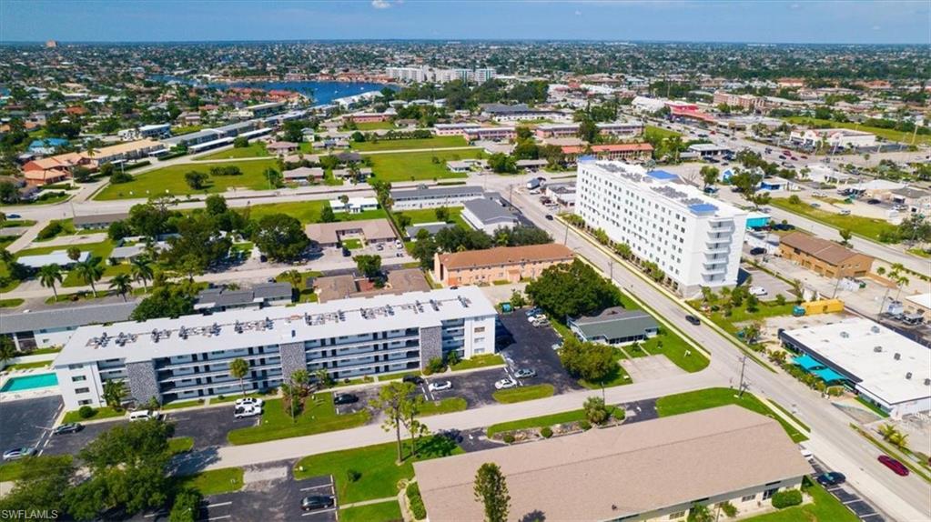 CAPEWAY CONDO - Residential