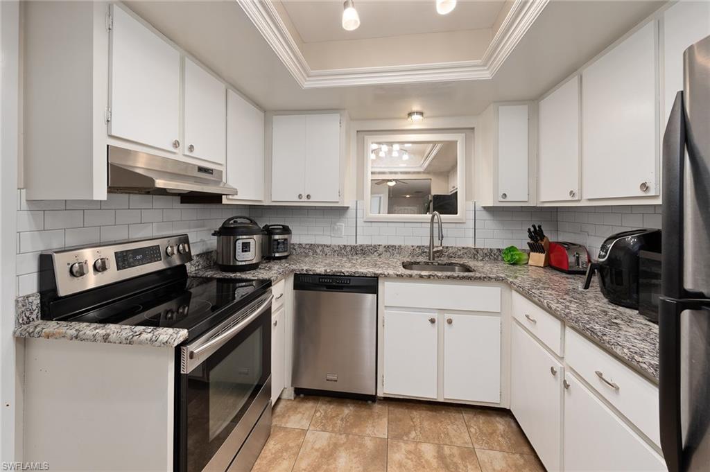 CAPE CORAL - Residential Income