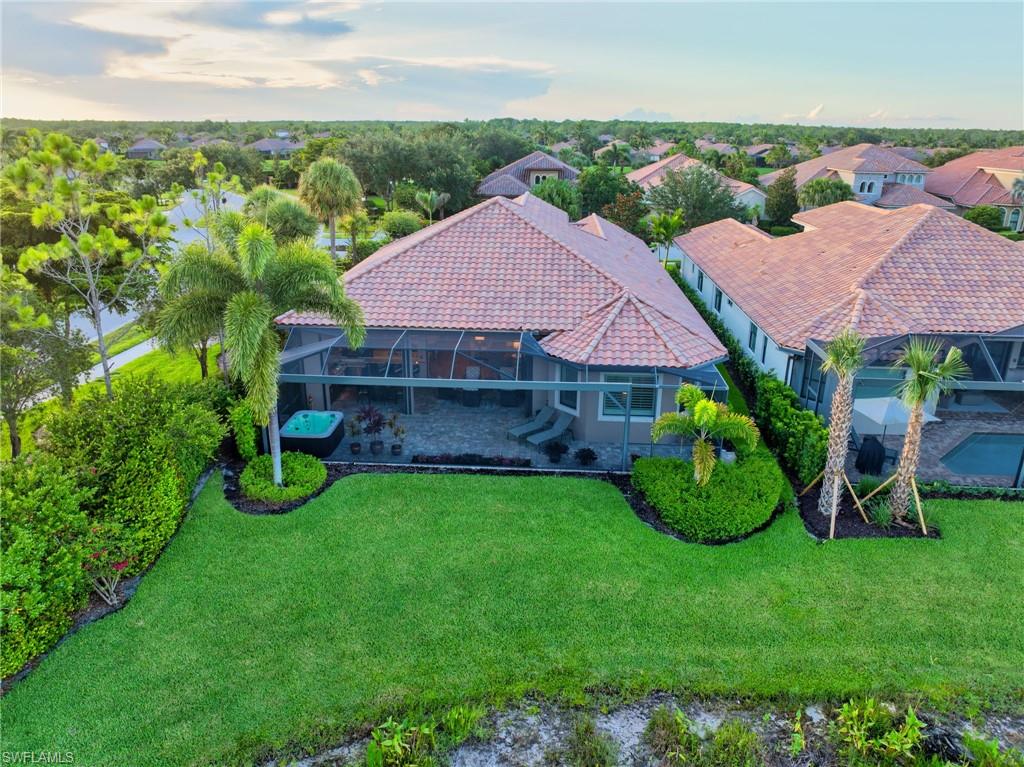 TWIN EAGLES - Residential