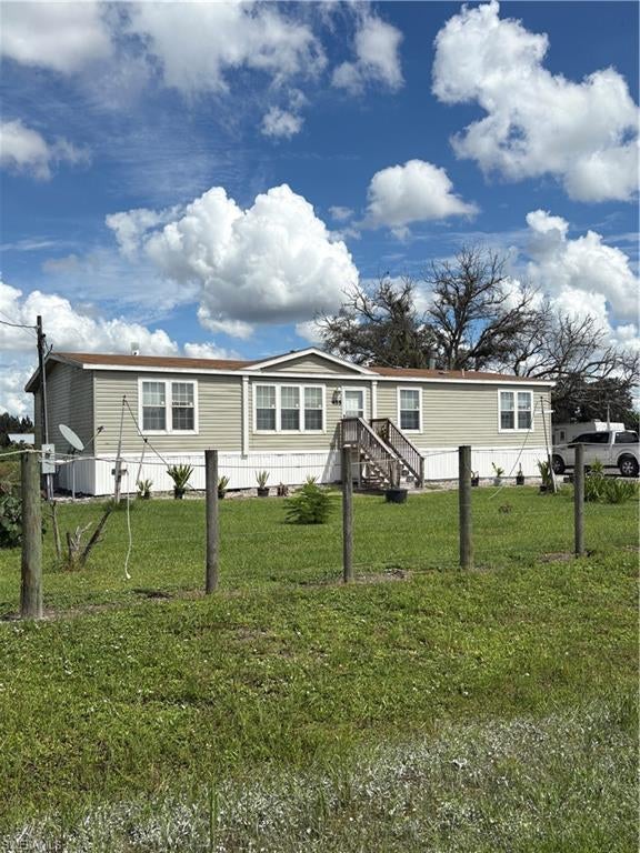 MONTURA RANCH ESTATES - Residential