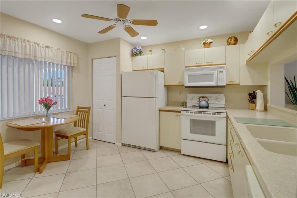 CHATHAM SQUARE - Residential