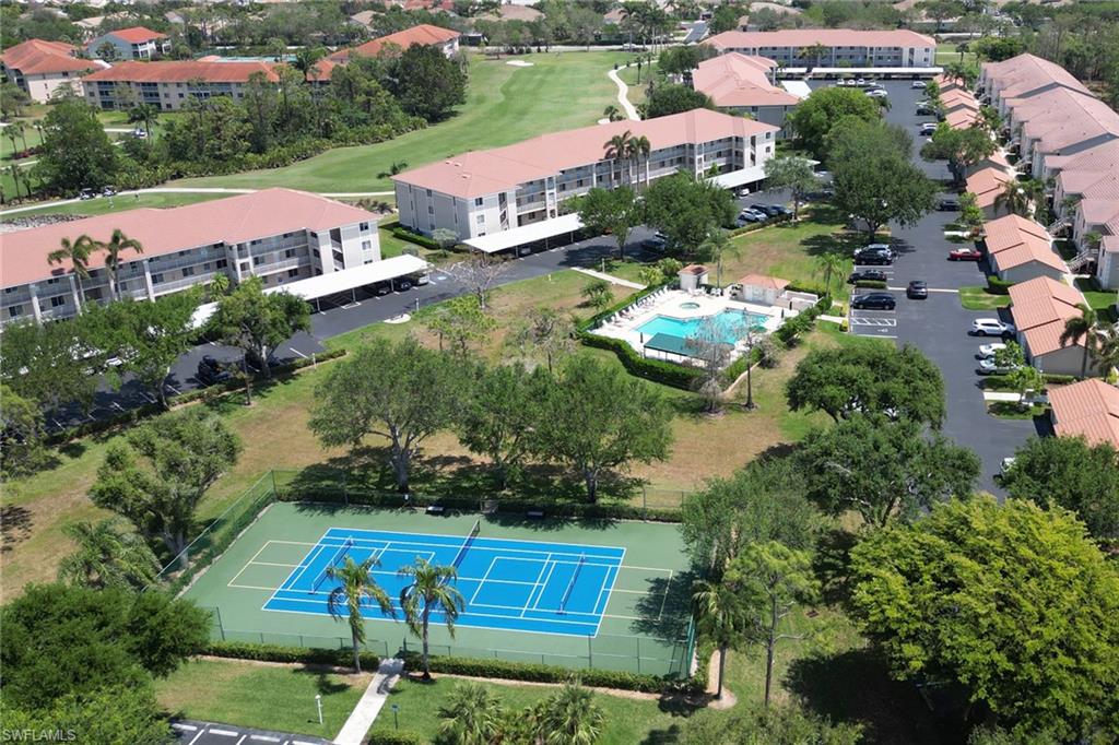 CHATHAM SQUARE - Residential