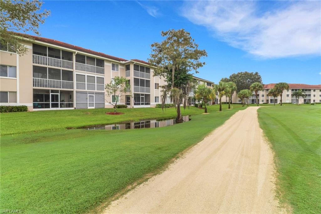 CHATHAM SQUARE - Residential