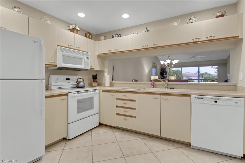 CHATHAM SQUARE - Residential