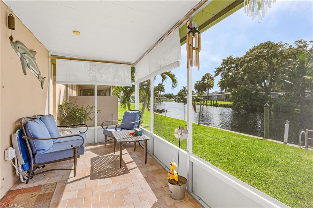 PARADISE SHORES - Residential Income