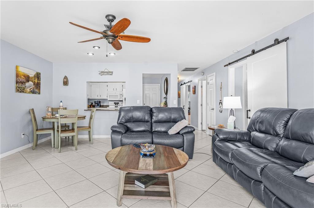 PARADISE SHORES - Residential Income