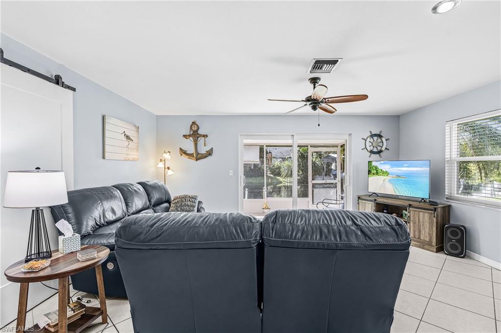 PARADISE SHORES - Residential Income