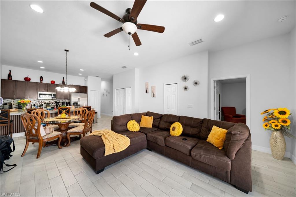 CAPE CORAL - Residential Income