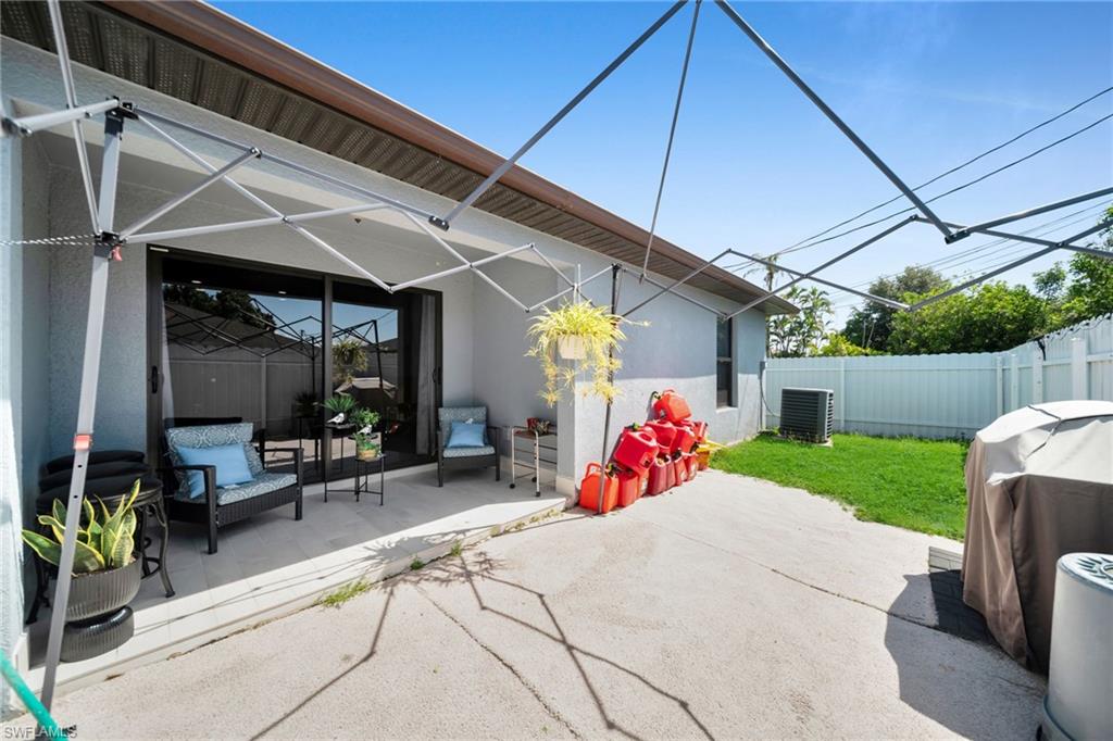 CAPE CORAL - Residential Income