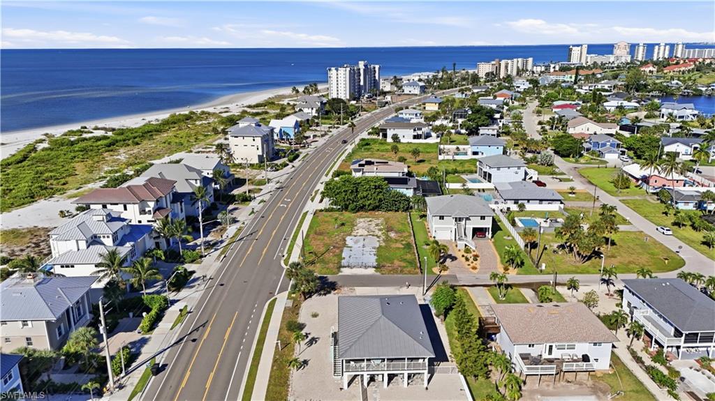 LAGUNA SHORES - Land