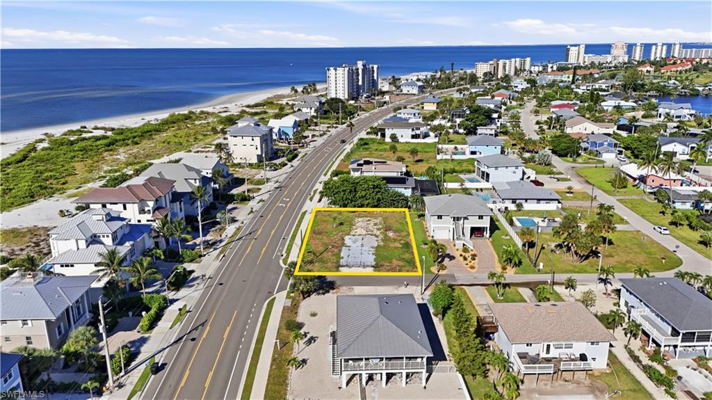 LAGUNA SHORES - Land