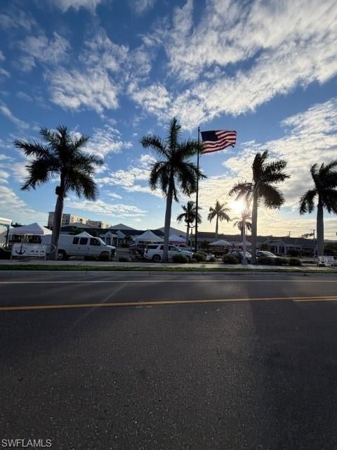 LAGUNA SHORES - Land