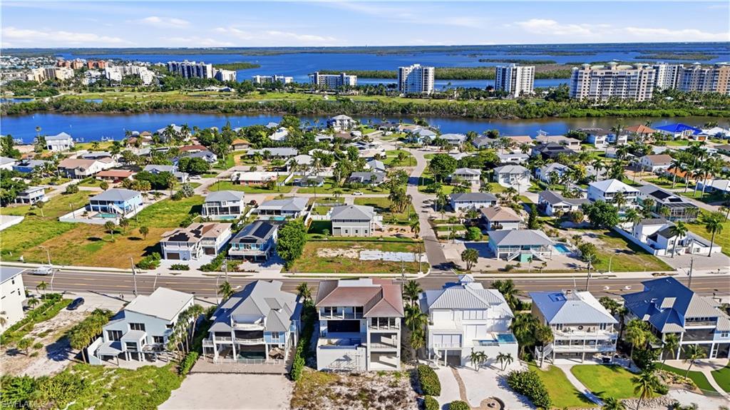 LAGUNA SHORES - Land