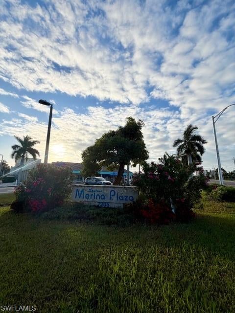 LAGUNA SHORES - Land