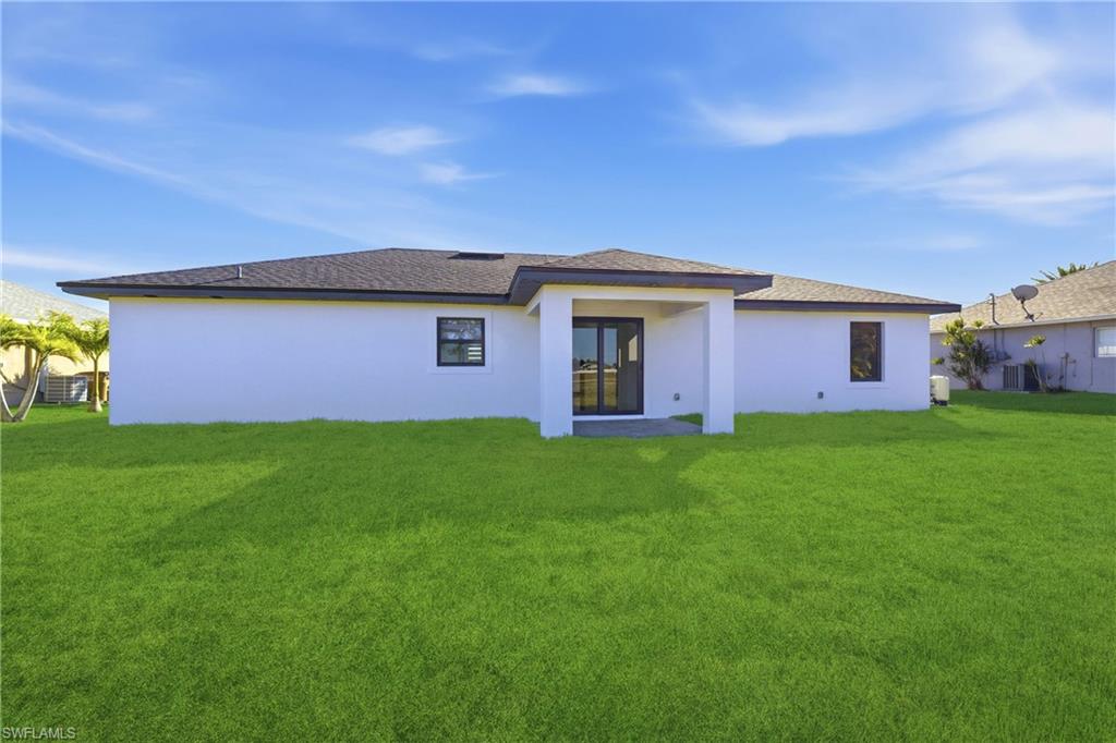 CAPE CORAL - Residential