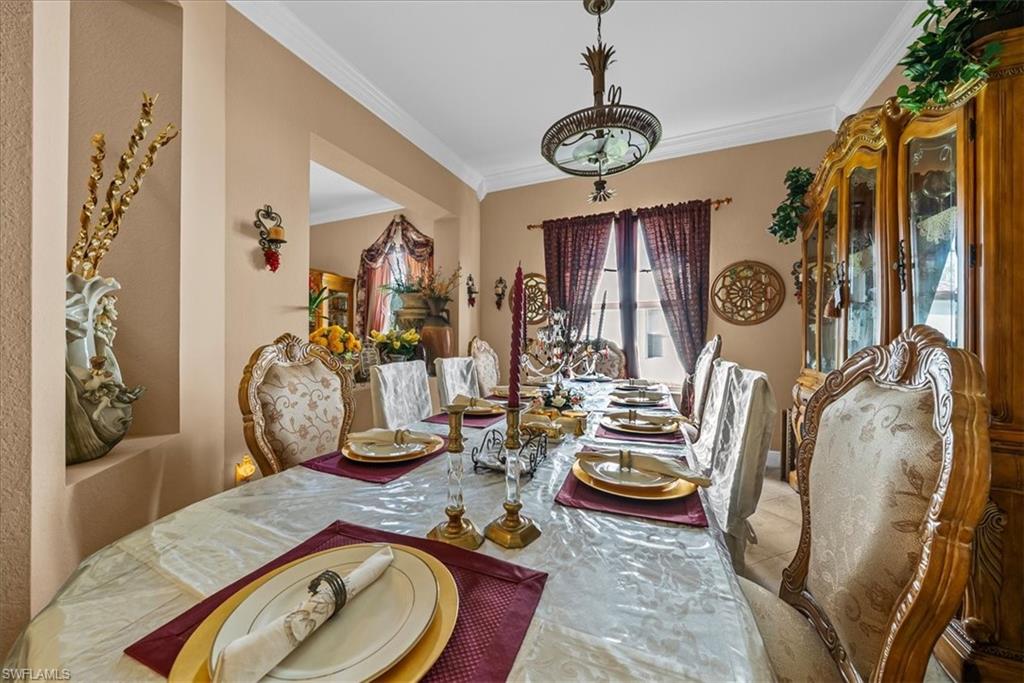 VALENCIA COUNTRY CLUB - Residential