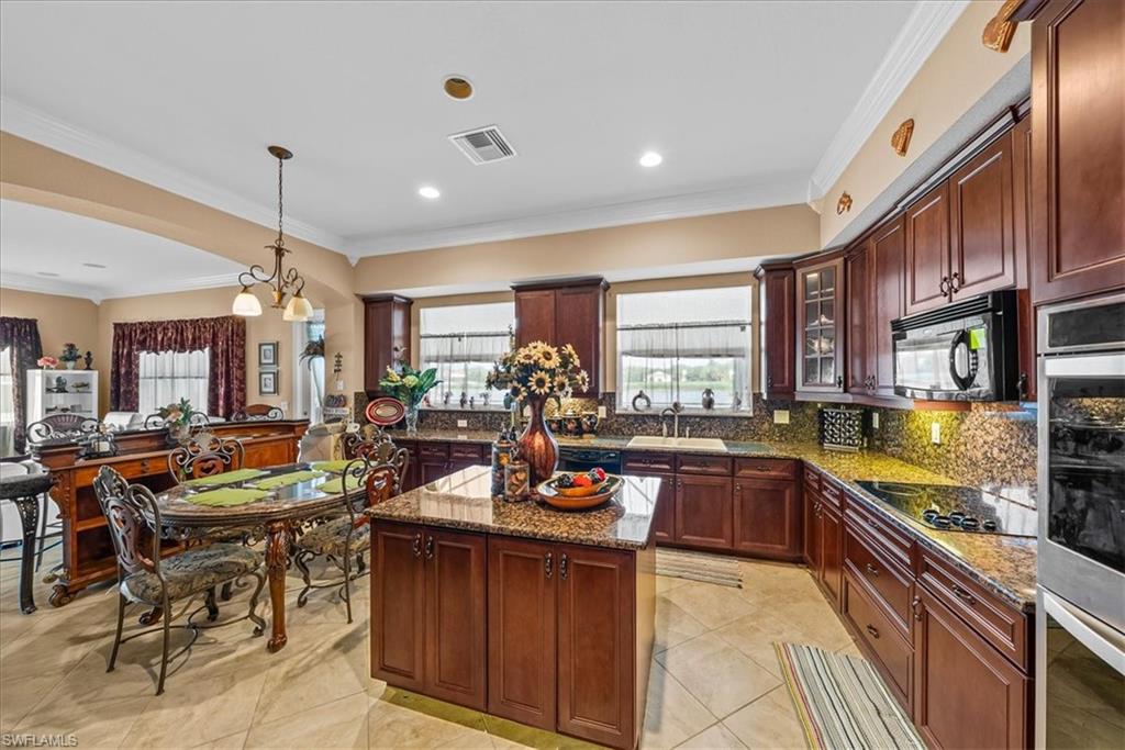 VALENCIA COUNTRY CLUB - Residential