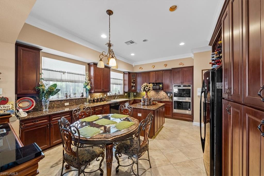 VALENCIA COUNTRY CLUB - Residential