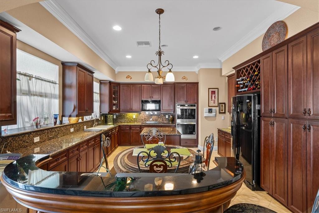 VALENCIA COUNTRY CLUB - Residential