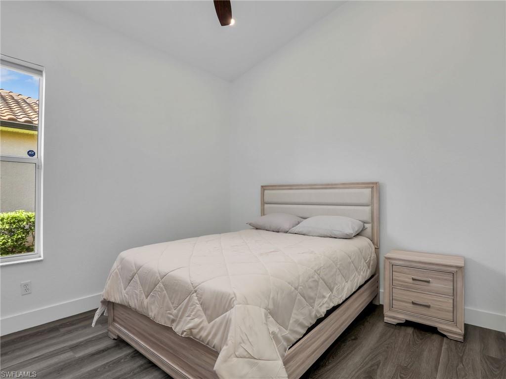 MUSTANG ISLAND - Residential Lease