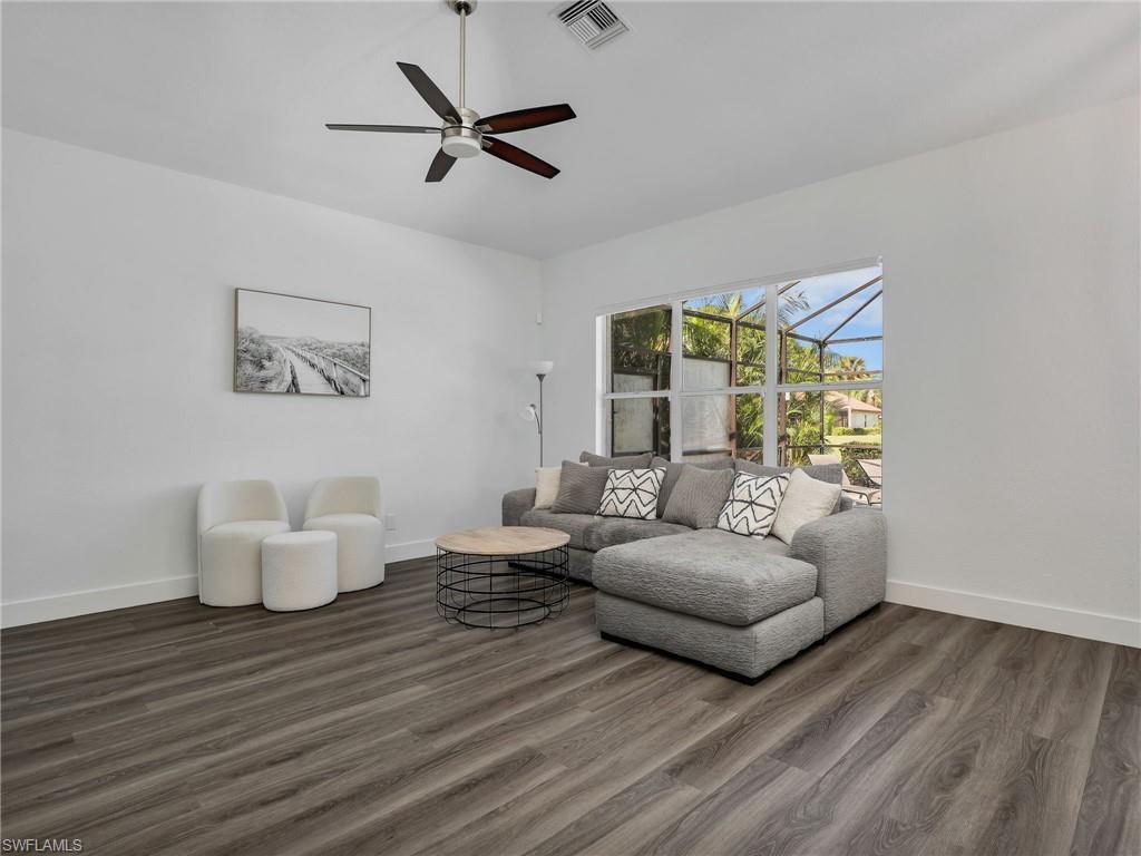 MUSTANG ISLAND - Residential Lease
