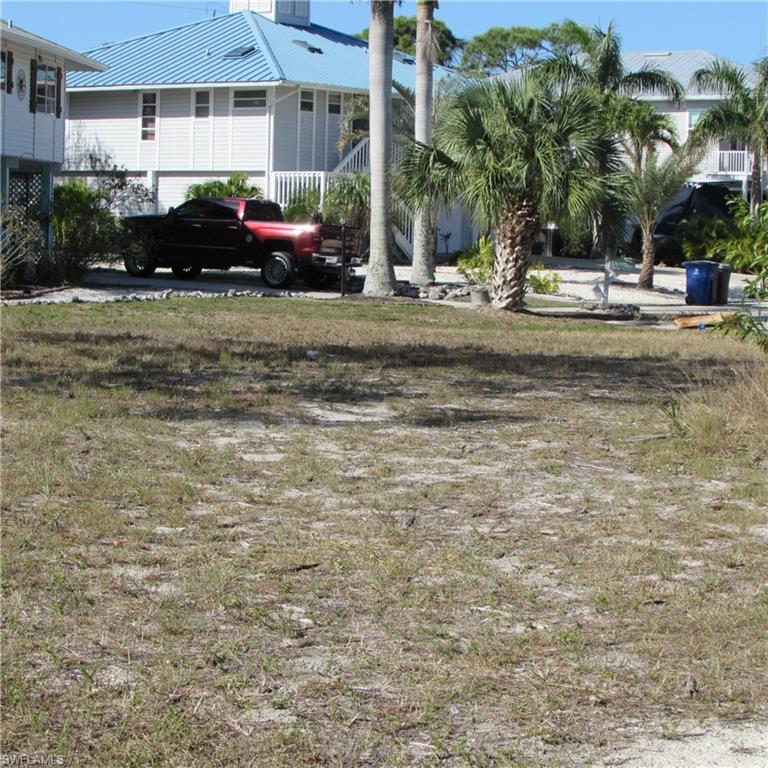 CAPTAINS COVE - Land