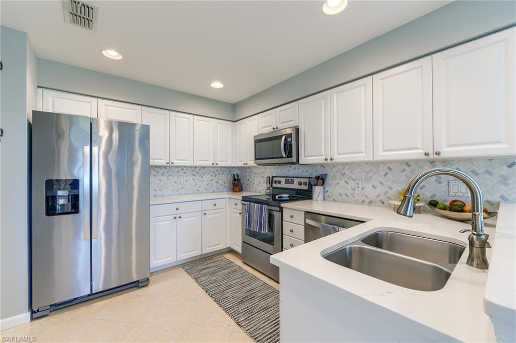 PALMETTO RIDGE AT SHADOW WOOD - Residential