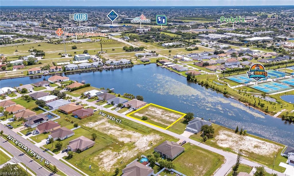 CAPE CORAL - Land