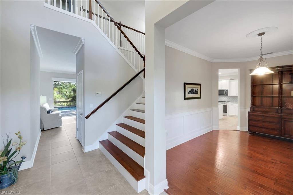 SAN CARLOS ESTATES - Residential