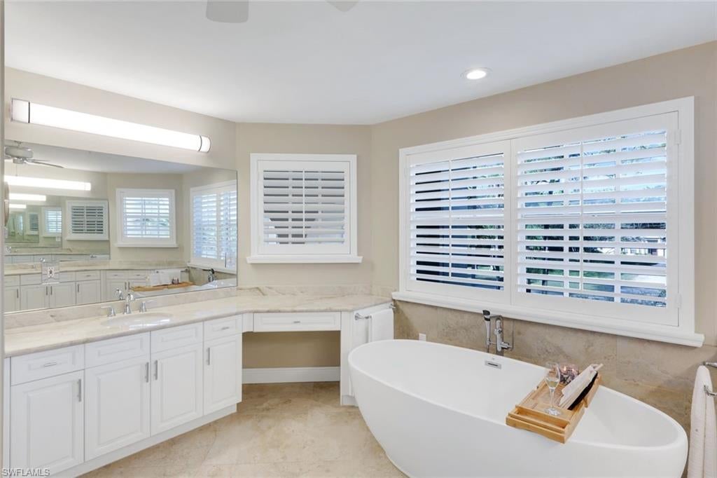 SAN CARLOS ESTATES - Residential