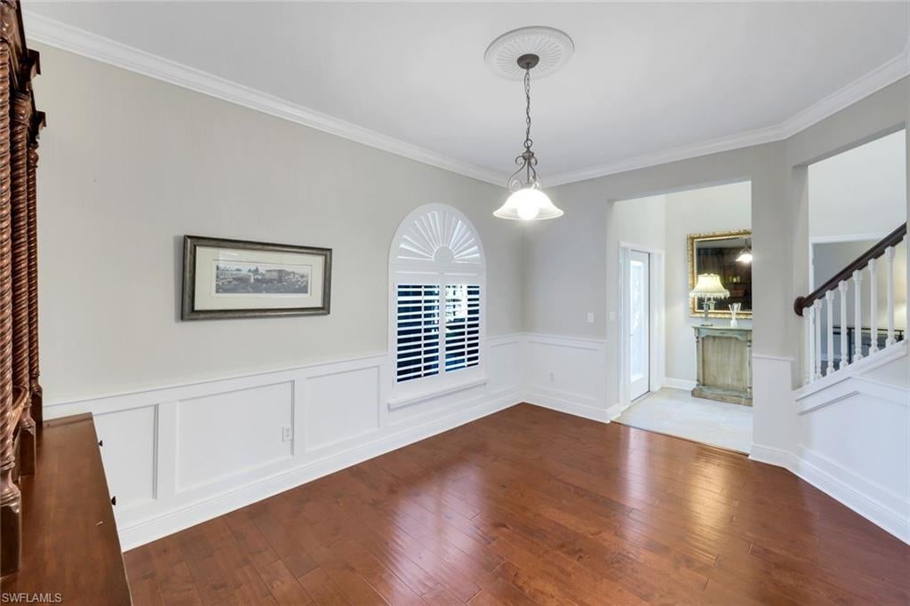 SAN CARLOS ESTATES - Residential