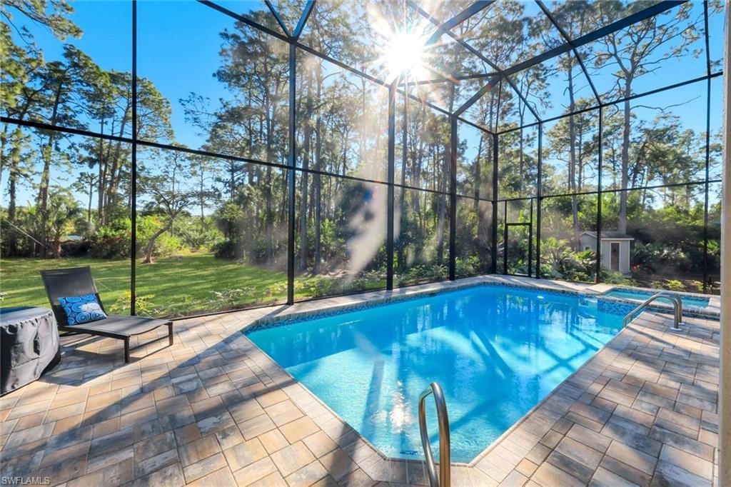 SAN CARLOS ESTATES - Residential
