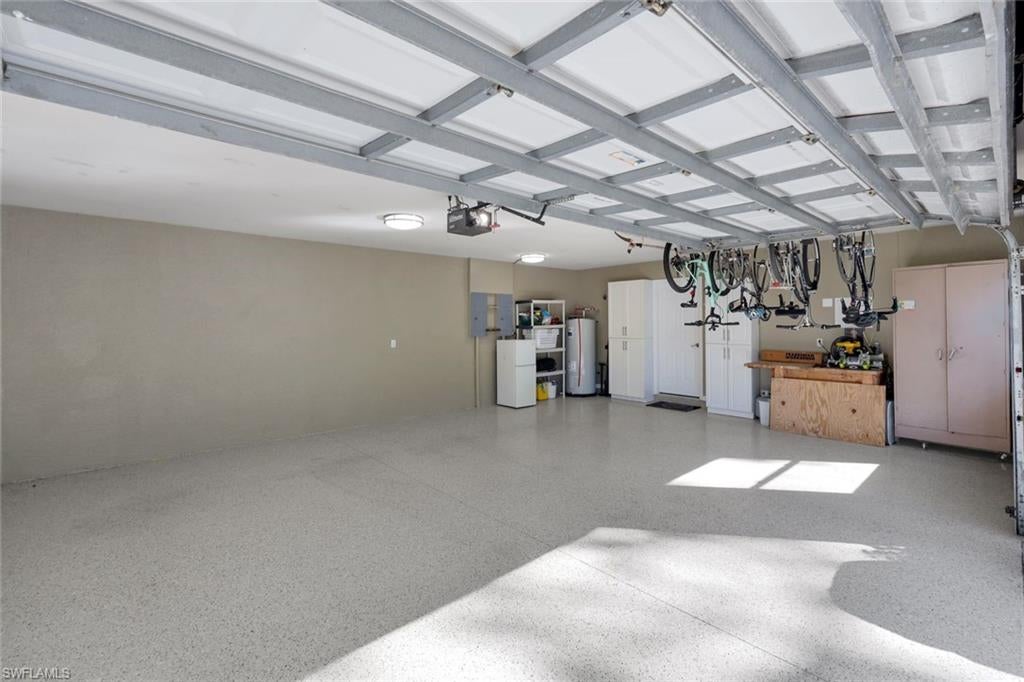 SAN CARLOS ESTATES - Residential