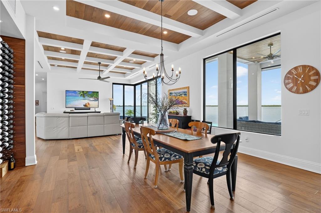 MARCO BEACH - Residential