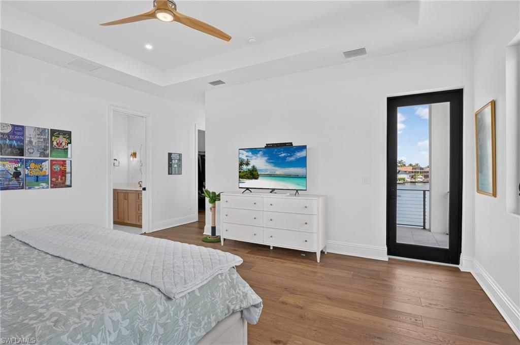 MARCO BEACH - Residential