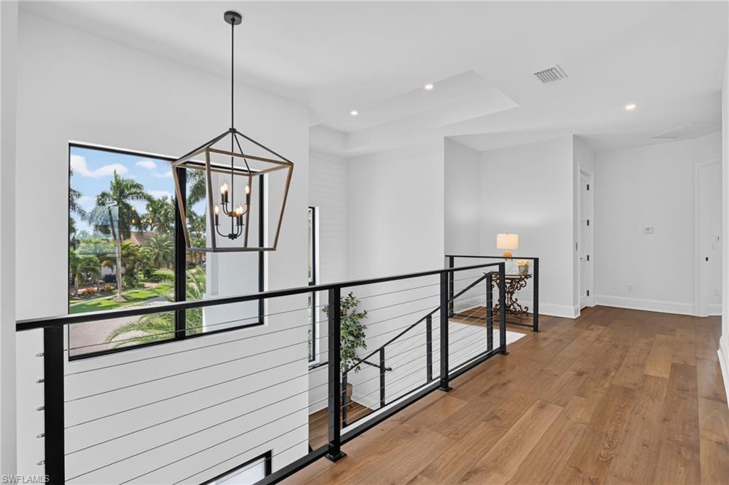 MARCO BEACH - Residential