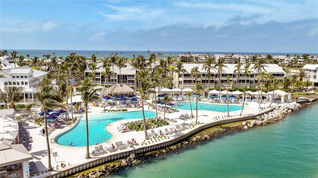 GULF BEACH VILLAS - Residential