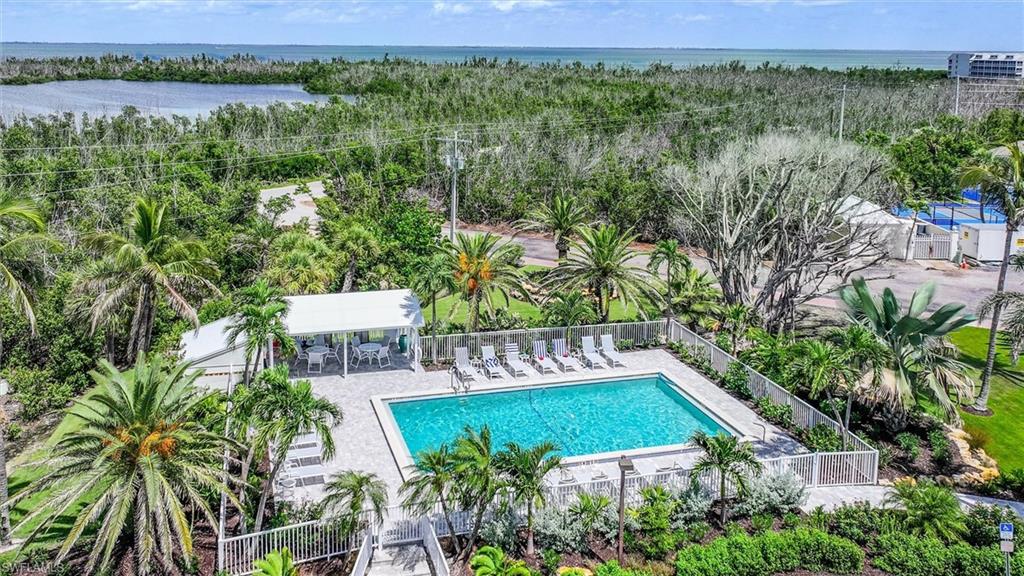 GULF BEACH VILLAS - Residential