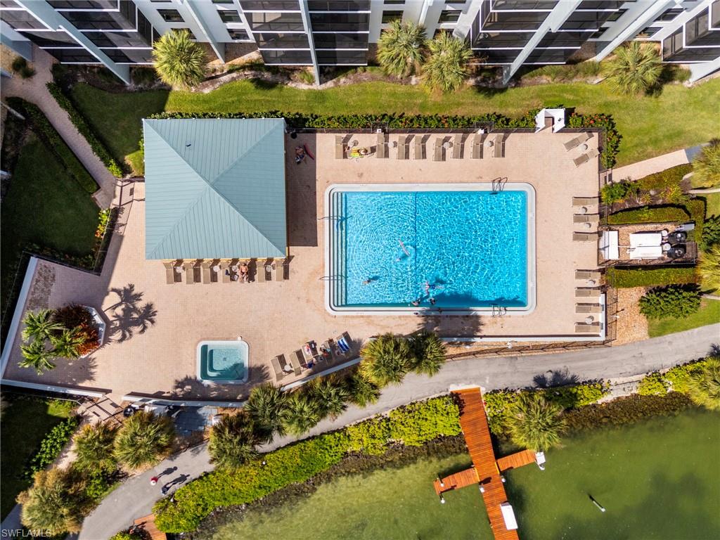RIVERSIDE CLUB - Residential
