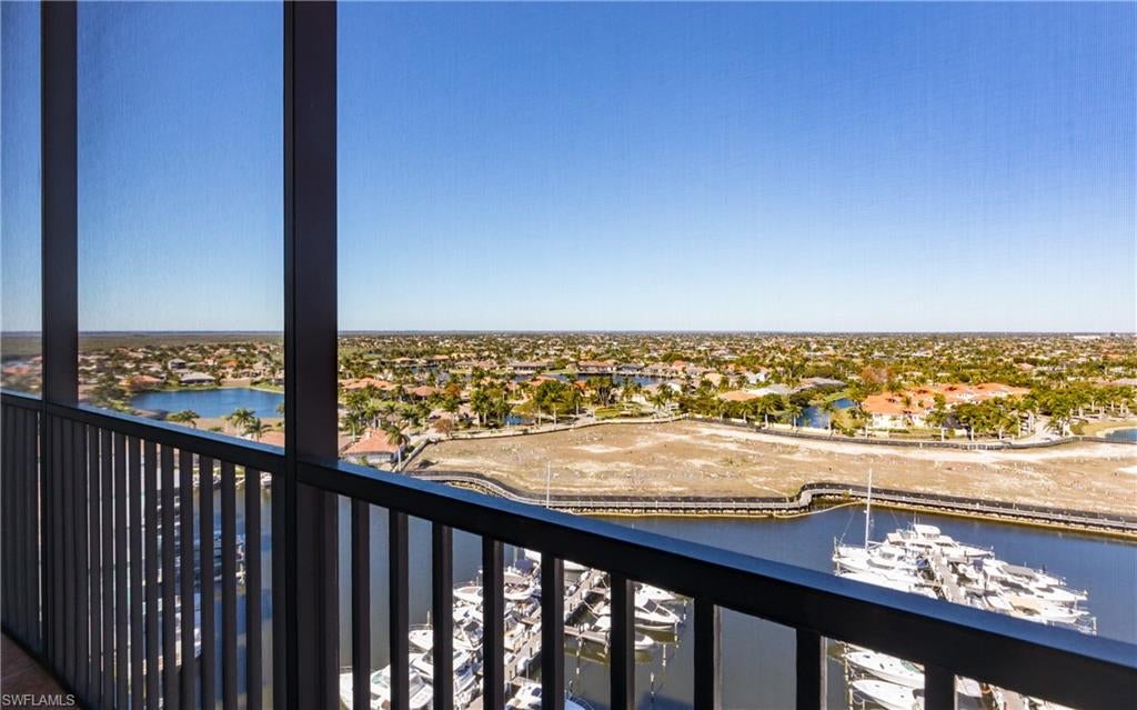 CAPE HARBOUR - Residential