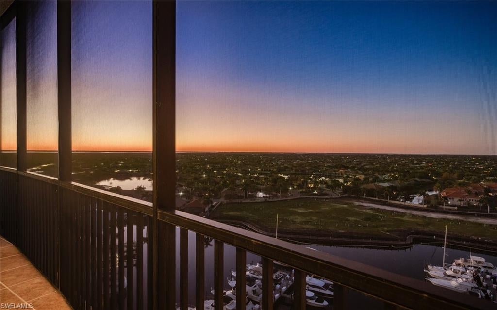 CAPE HARBOUR - Residential