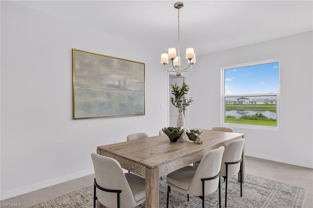 WHISPERING LAKES - Residential