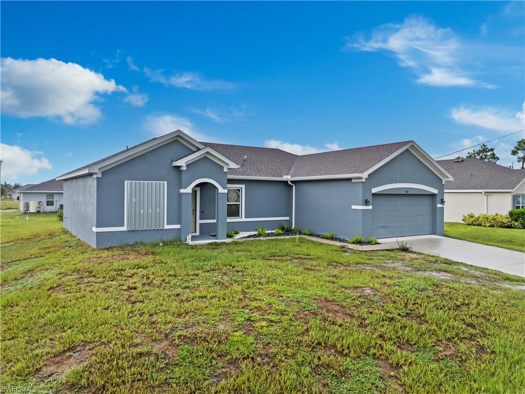 CAPE CORAL - Residential